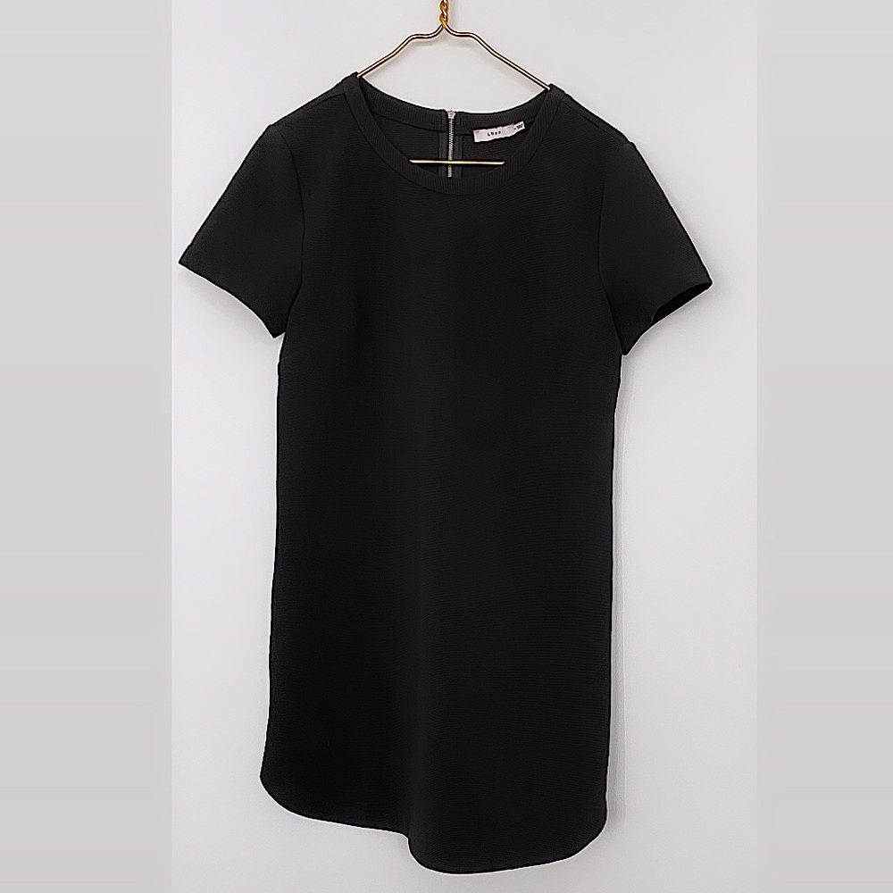 LUSH Black Short Sleeve Mini Shift Dress